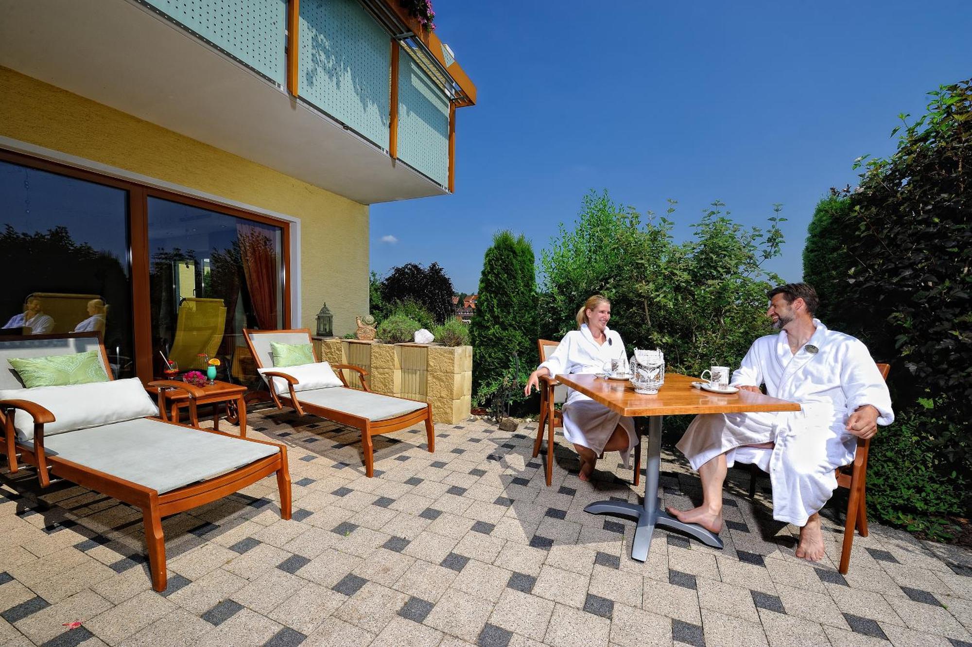 Landhotel Talblick Neuweiler  Exteriör bild